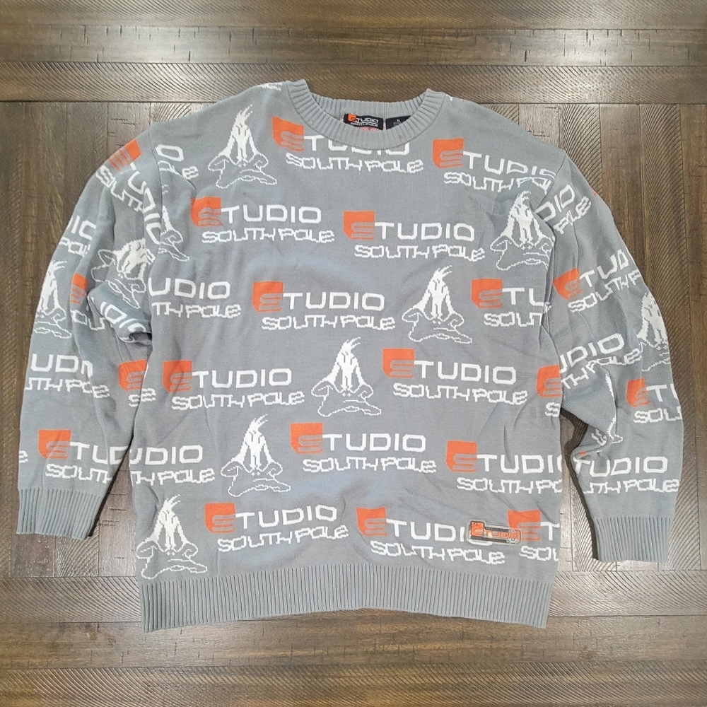 Southpole Studio Daffy Duck Adult XL Crewneck Sweater